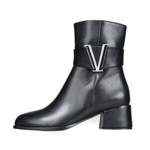 Vaila Womens 10 M Black Cadence Zip Up Block Heel Boots NIB GT5